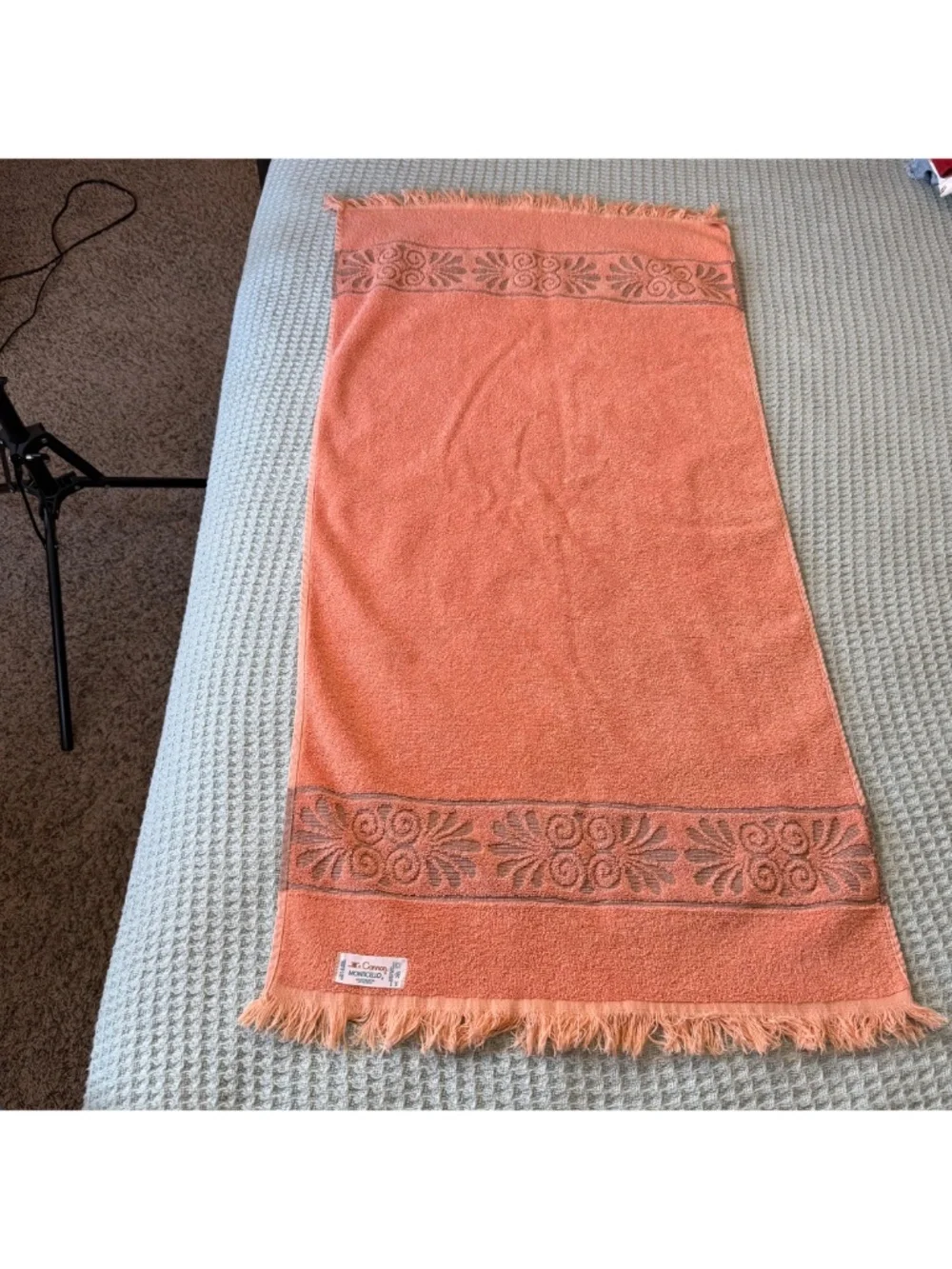 Vintage Cannon Monticello Santa Cruz Bath Towel Peach Orange Sculpted Fringe MCM